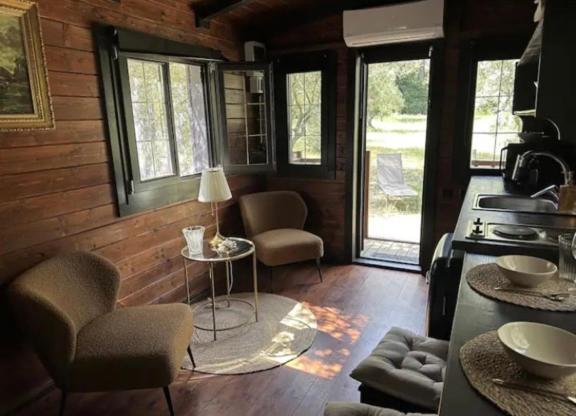 Roulotte / Tiny House Dans Les Alpilles Hotel Saint-Rémy-de-Provence Exterior foto